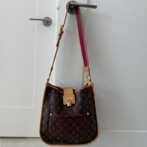 Louis Vuitton Brown Monogram Shoulder Bag with Pink Trim and Gold Hardware